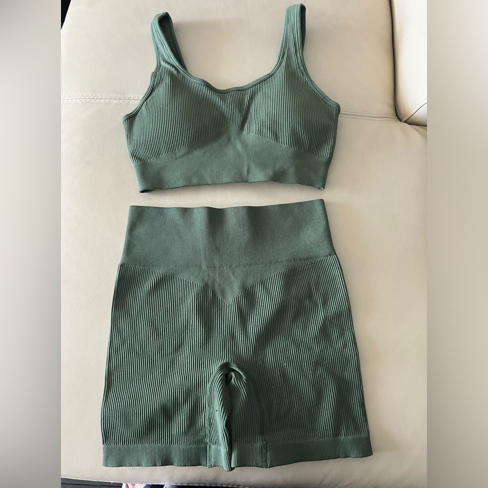 Workout sport tracksuit